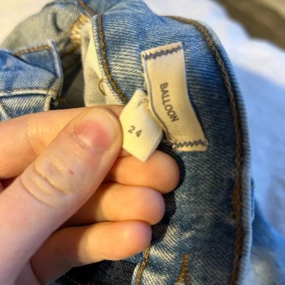 Women’s Madewell Balloon Classic Blue Women's Jeans - Picture 2 of 5